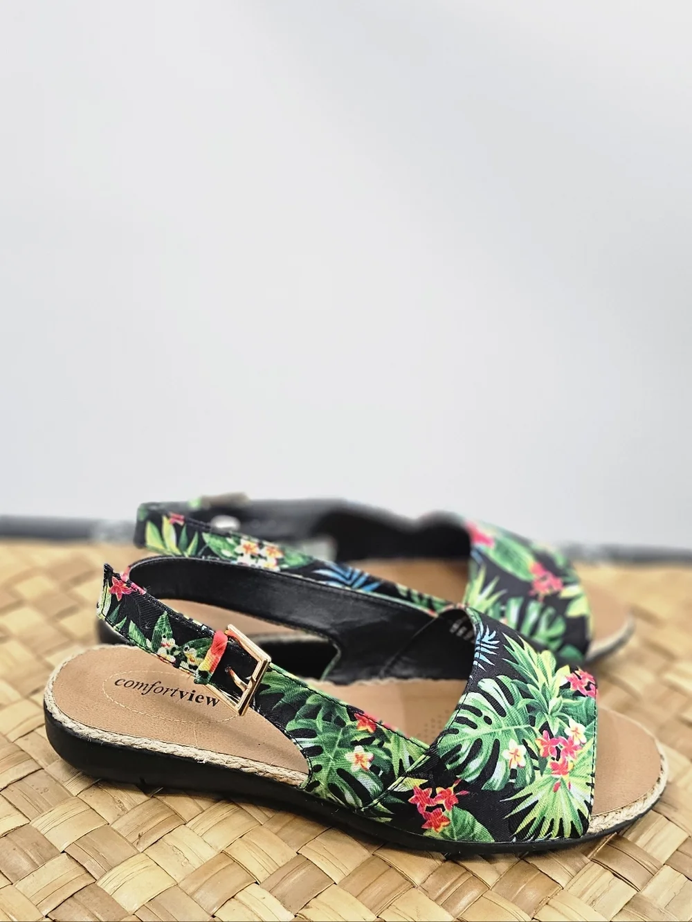 Comfortview Tropical Espadrille Slingback Sandals Size 9WW